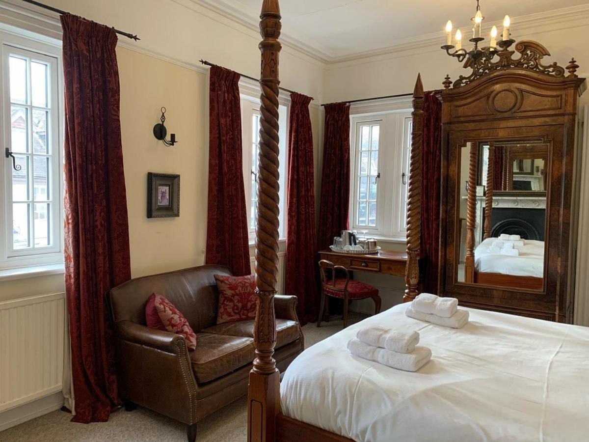 Gothic House Bed & Breakfast East Grinstead Dış mekan fotoğraf