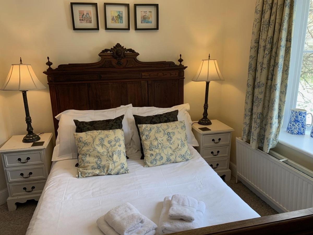 Gothic House Bed & Breakfast East Grinstead Dış mekan fotoğraf