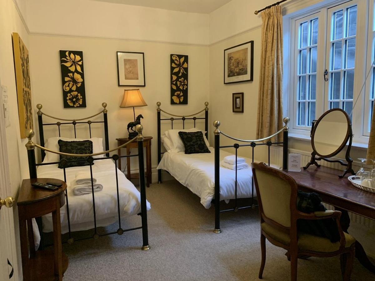Gothic House Bed & Breakfast East Grinstead Dış mekan fotoğraf