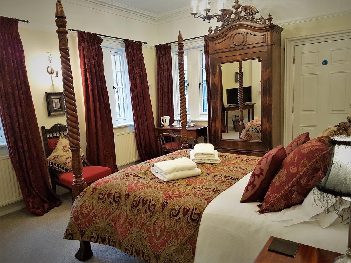 Gothic House Bed & Breakfast East Grinstead Dış mekan fotoğraf